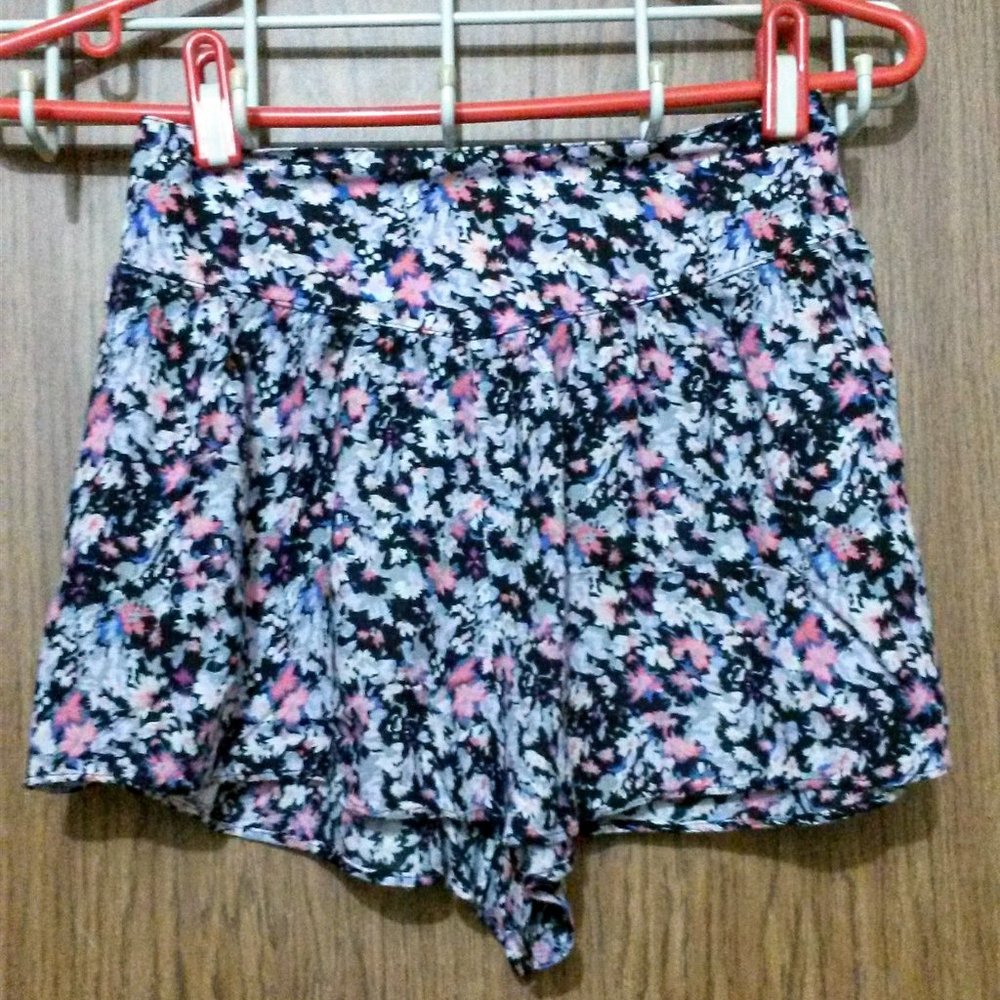 Flowy Floral Shorts